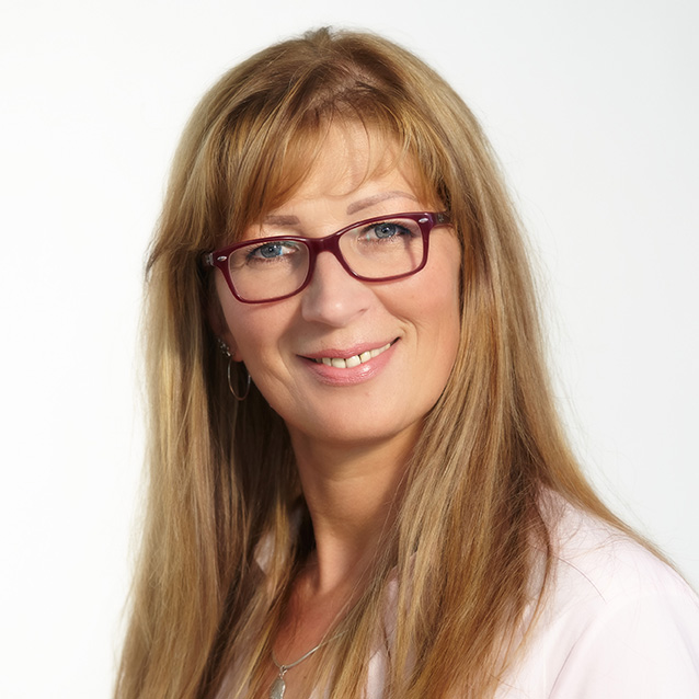 Elvira Adilovic Ihre Ansprechpartnerin Frau Adilovic